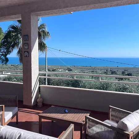 Villa Grazia - Manfredi Homes & *
